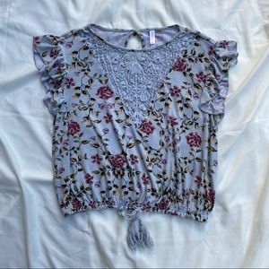 Xhilaration Ruffled Lace Sleeveless Top - Size M